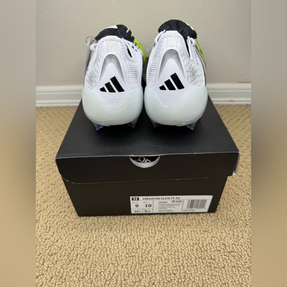 Adidas Predator Elite Fold Over Tongue Firm Ground Soccer Cleats (Men’s Size 9) - Picture 4 of 9
